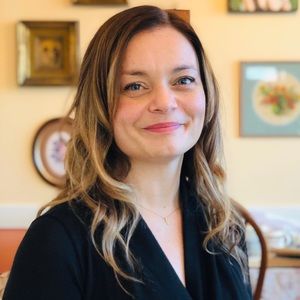 Meet your Posher, Whitney